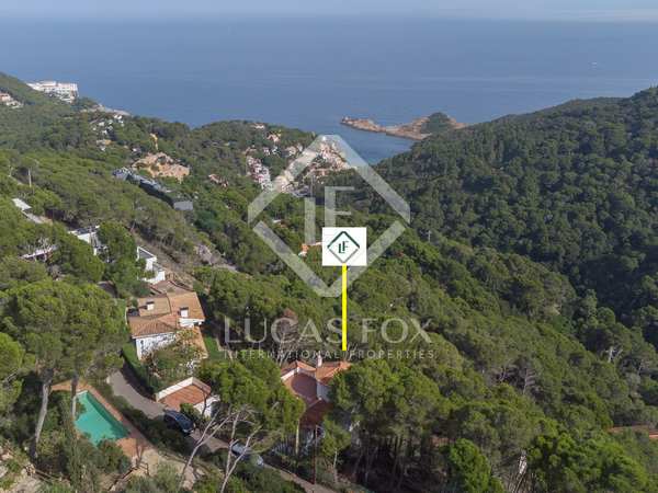 Huis / villa van 310m² te koop in Sa Riera / Sa Tuna