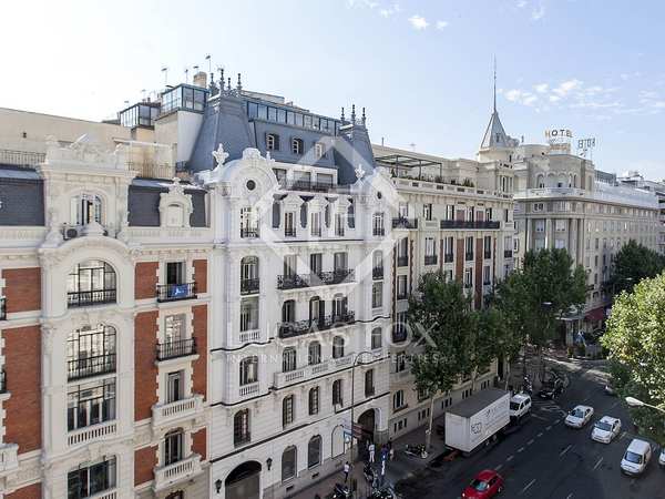 485m² geschäft zum Verkauf in Prosperidad, Madrid