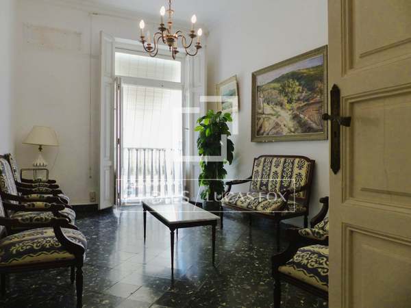 Apartmento de 253m&sup2; with 7m&sup2; terra&ccedil;o &agrave; venda em El Pla del Remei