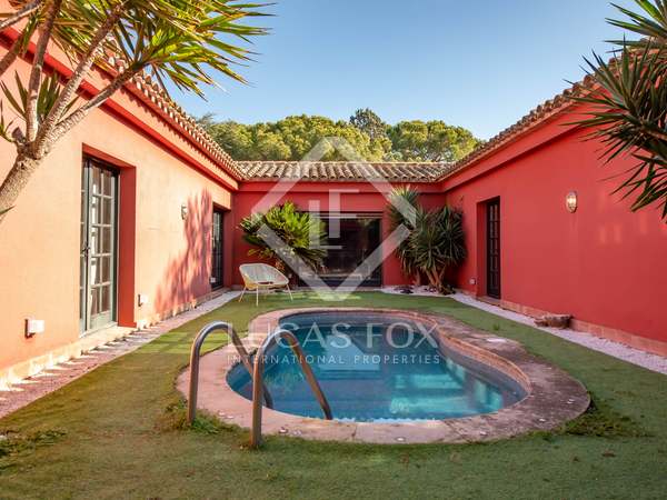 255m² house / villa for sale in Santa Cristina, Costa Brava