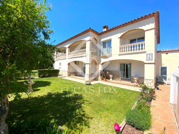 386m² house / villa for sale in Calonge, Costa Brava