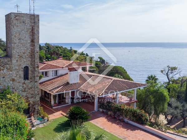 390m² house / villa for sale in Blanes, Costa Brava