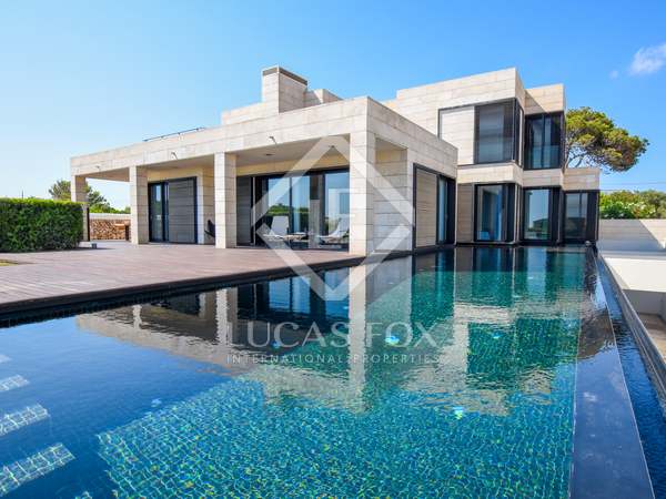 604m² house / villa for sale in Ciudadela, Menorca