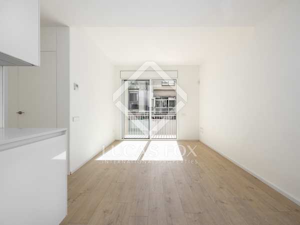 76m² apartment for sale in Eixample Left, Barcelona