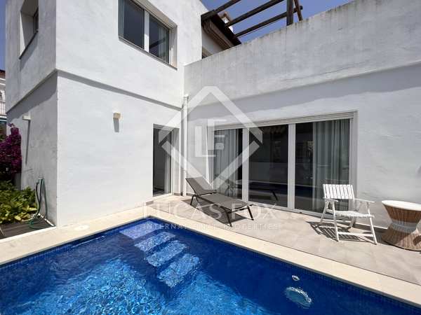 253m² house / villa with 195m² garden for sale in Sant Pol de Mar