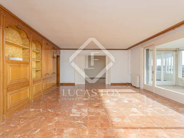 495m² apartment with 26m² terrace for sale in Pedralbes