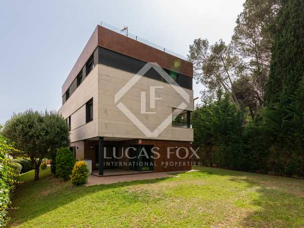 Дом / вилла 620m² на продажу в bellaterra, Барселона