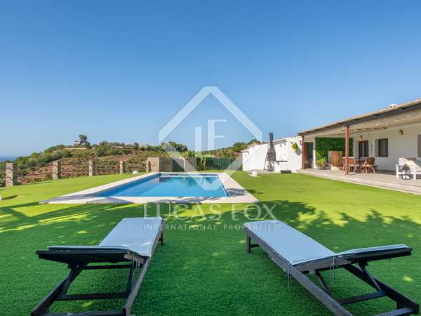 Casa / villa de 370m² en venta en Axarquia, Málaga