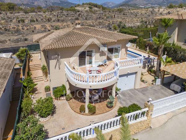 231m² house / villa for sale in Altea Town, Costa Blanca