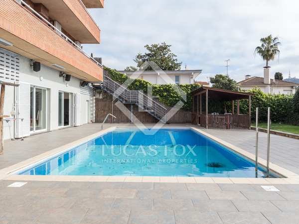 570m² house / villa for sale in Sant Just, Barcelona
