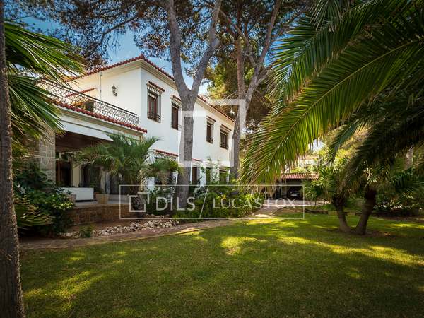 Casa / Vila de 650m² à venda em Dénia, Costa Blanca