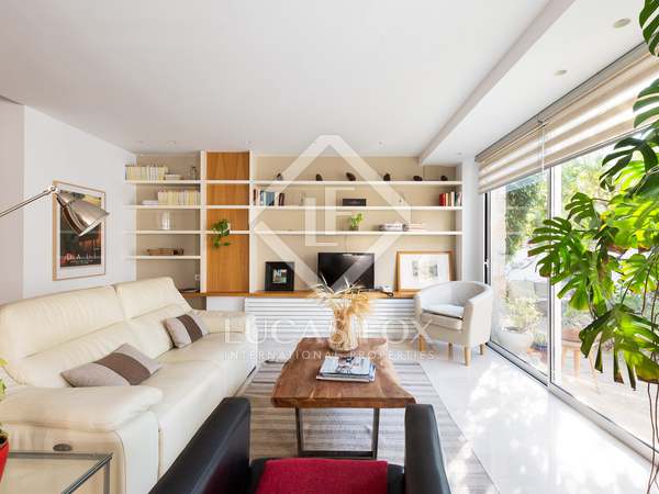 Villa van 263m² te huur in Montmar, Barcelona