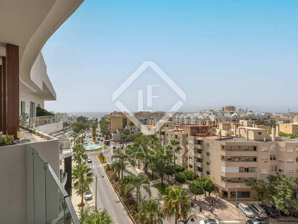 123m² apartment with 15m² terrace for sale in Estepona city