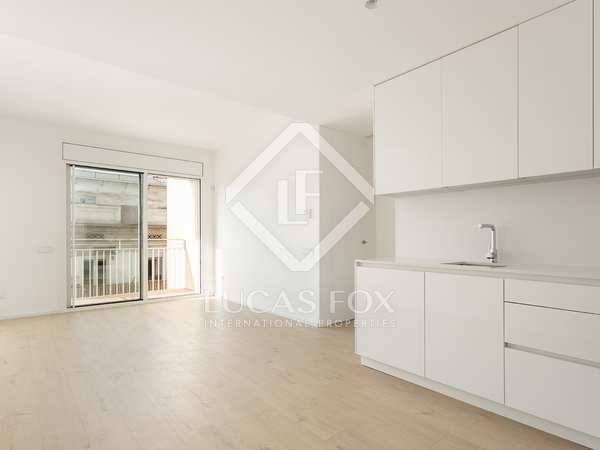 75m² apartment for sale in Eixample Left, Barcelona