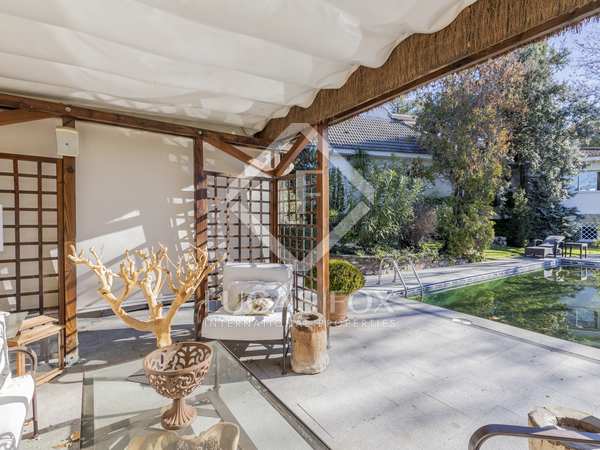 482m² house / villa for sale in Las Rozas, Madrid