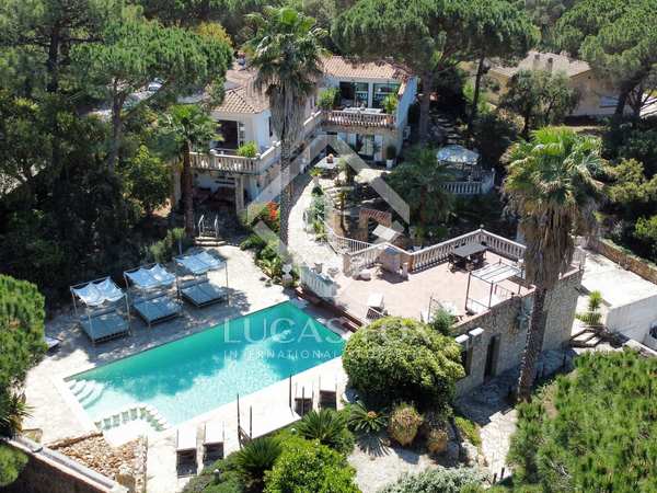 Huis / villa van 447m² te koop in Santa Cristina