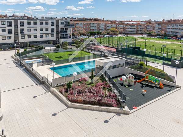 213m² penthouse with 65m² terrace for sale in Pozuelo