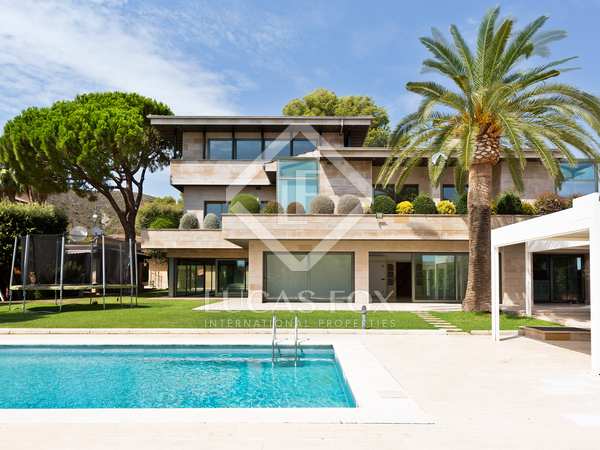840m² house / villa for rent in Castelldefels, Barcelona