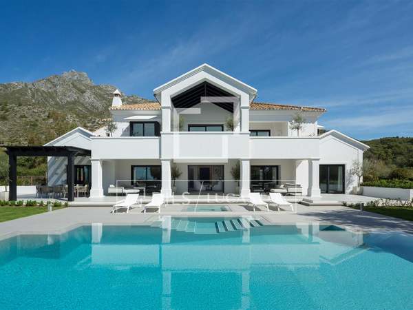 1,224m² House / Villa with 187m² terrace for sale in Sierra Blanca / Nagüeles