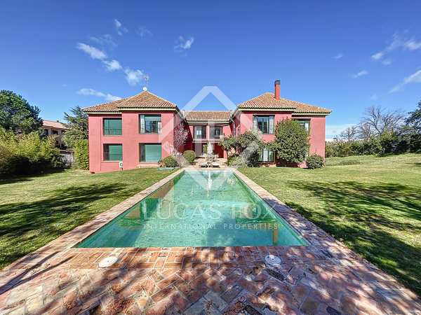 Villa van 943m² te koop in Ciudalcampo, Madrid