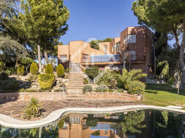 650m² house / villa for sale in Boadilla Monte, Madrid