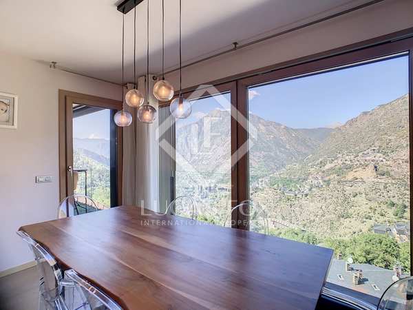 146m² apartment with 7m² terrace for sale in Escaldes