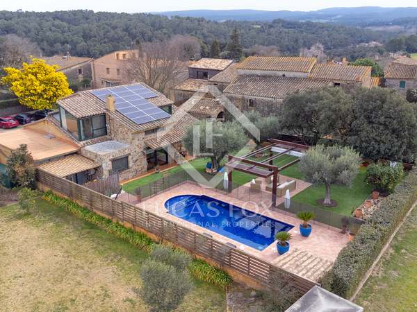 Casa / villa de 300m² en venta en Alt Empordà, Girona