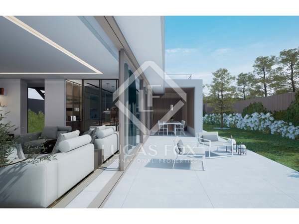 Huis / villa van 420m² te koop in Pozuelo, Madrid