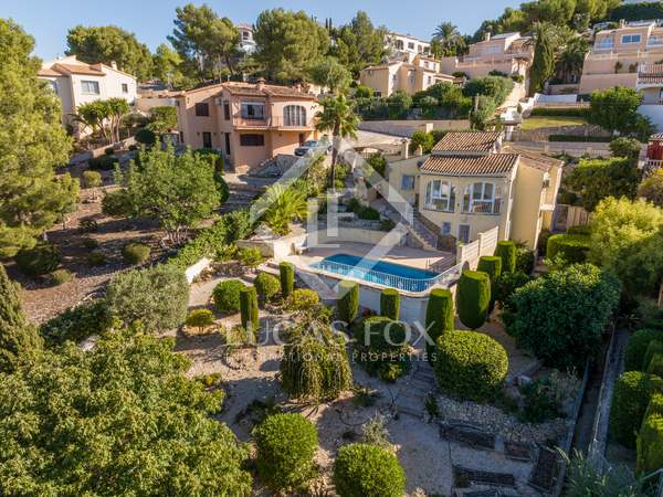 Villa van 212m² te koop in Jávea, Costa Blanca