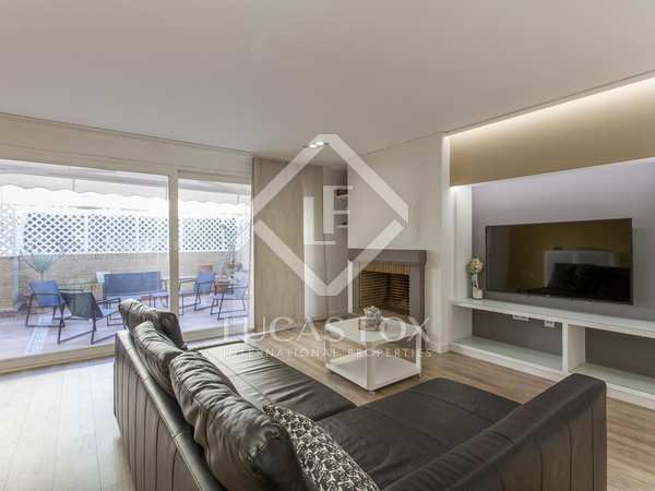 Casa de 171 m² con 40 m² de terraza en alquiler en Patacona