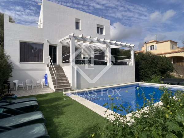 131m² house / villa for sale in Maó, Menorca