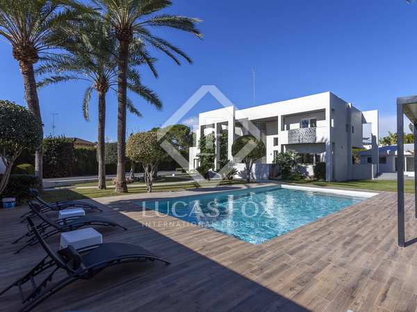 289m² house / villa for sale in La Eliana, Valencia