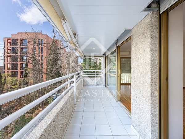 161m² apartment with 22m² terrace for sale in Pedralbes