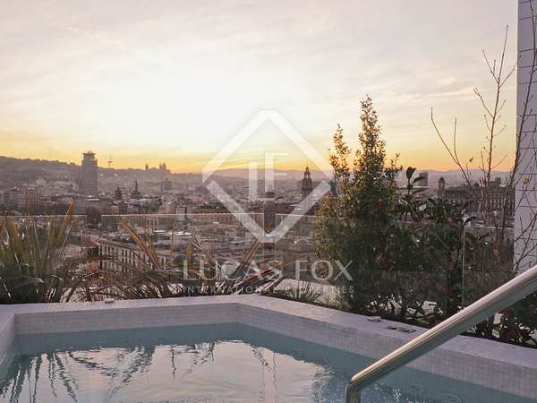 250m² penthouse with 120m² terrace for prime sale in El Born