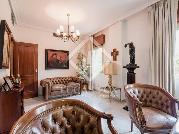 appartement van 156m² te koop in Sevilla, Spanje