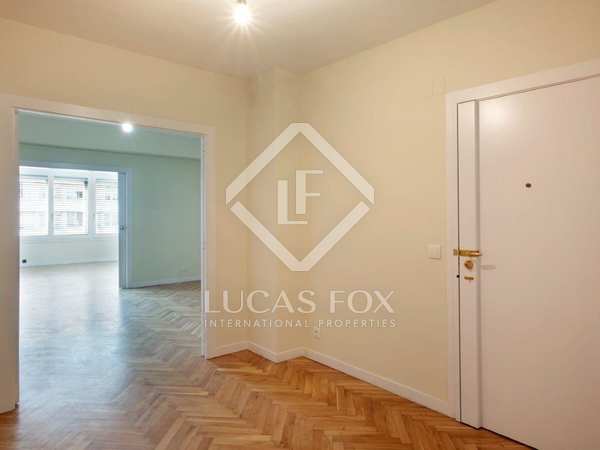 200m² apartment for sale in Sant Gervasi - Galvany