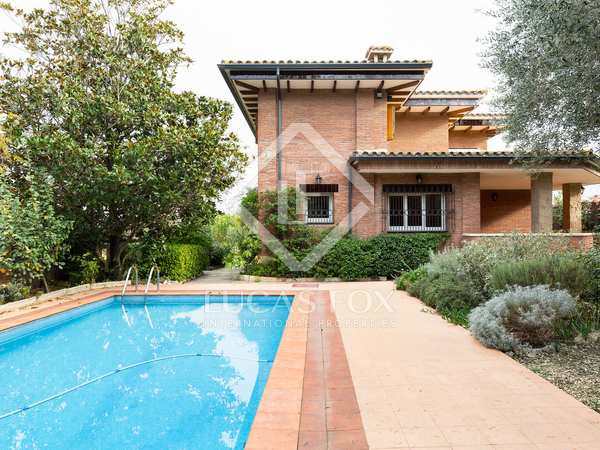 400m² House / Villa for sale in Valldoreix, Barcelona