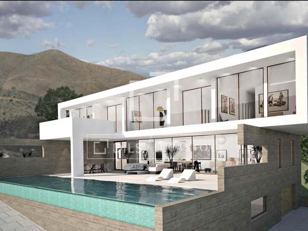 在 Elviria, 安达卢西亚 566m² 出售 豪宅/别墅 包括 175m² 露台