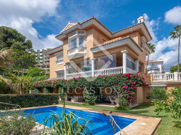 Casa / vila de 538m² with 262m² Jardim à venda em Pedregalejo - Cerrado de Calderón