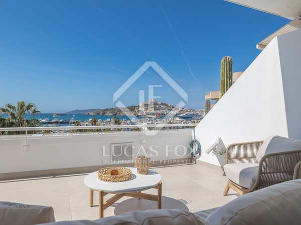 150m² apartment with 24m² terrace for sale in Ibiza Town