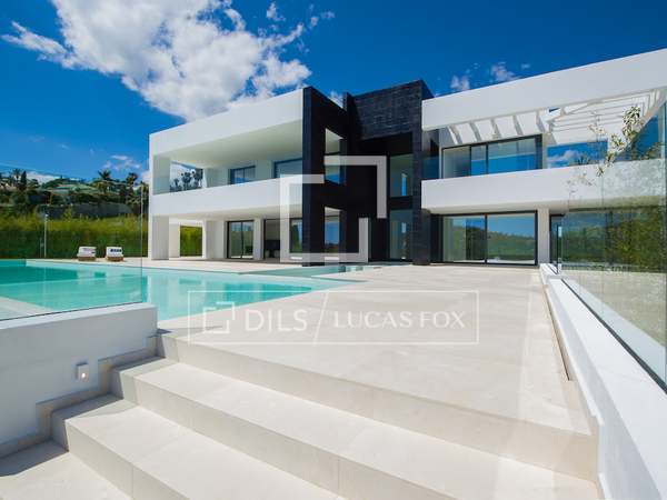 6-bedroom villa with infinity pool for sale in La Cerquilla