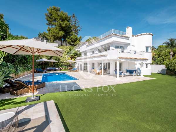 234m² house / villa for sale in Golden Mile, Costa del Sol