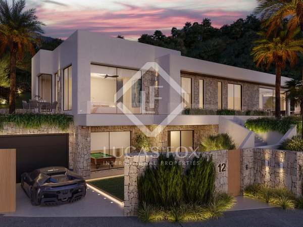 250m² hus/villa med 87m² terrass till salu i Jávea