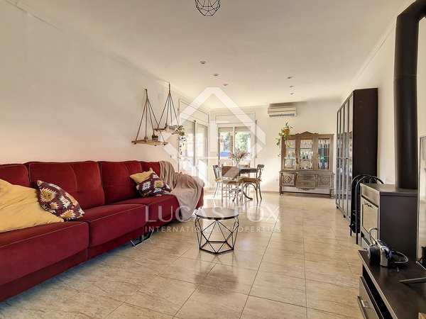 265m² house / villa for sale in Calafell, Costa Dorada