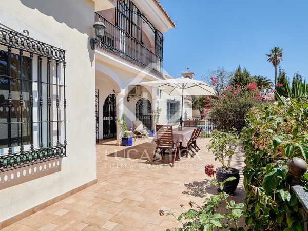 507m² house / villa for sale in Axarquia, Málaga