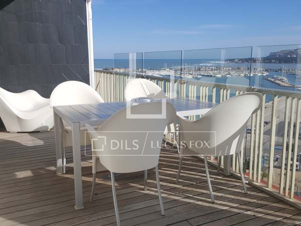 Apartmento de 300m&sup2; with 30m&sup2; terra&ccedil;o em aluguer em D&eacute;nia
