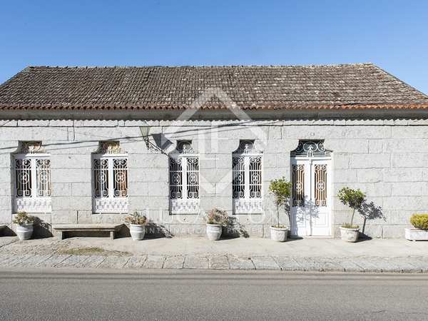 Huis / villa van 429m² te koop in Pontevedra, Galicia