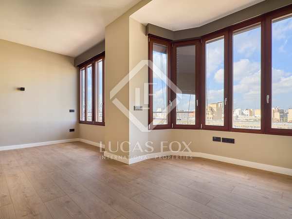 Apartamento de 130m² para arrendar em Ruzafa, Valencia