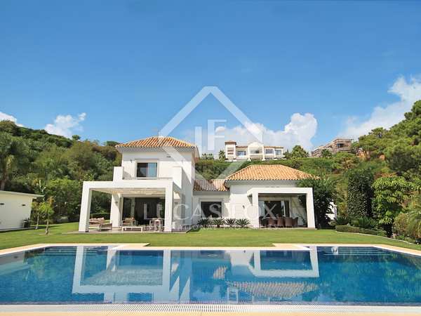 391m² house / villa for sale in Benahavís, Costa del Sol