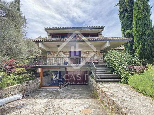 Дом / вилла 785m² на продажу в Ла Моралеха, Мадрид